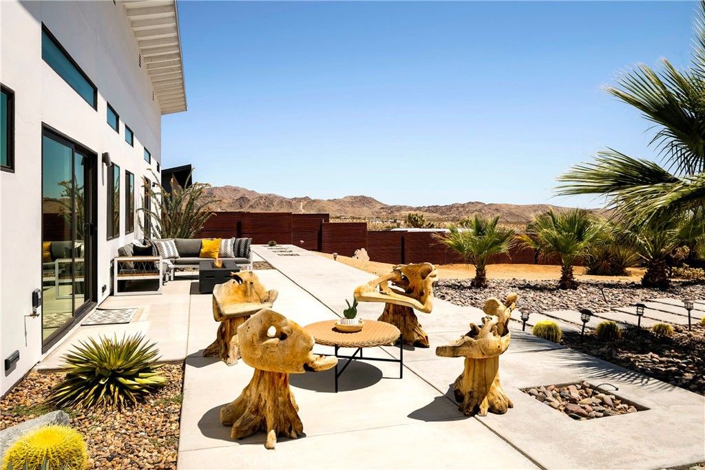 Image 30 of property listing at 6715 Torres, Joshua Tree, CA 92252