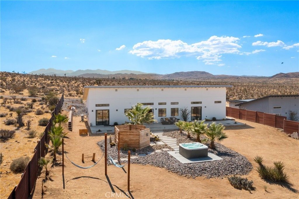 Image 35 of property listing at 6715 Torres, Joshua Tree, CA 92252