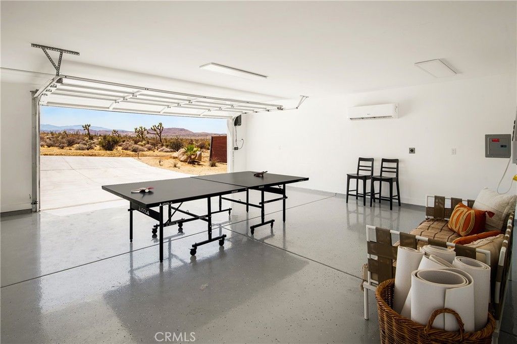 Image 40 of property listing at 6715 Torres, Joshua Tree, CA 92252