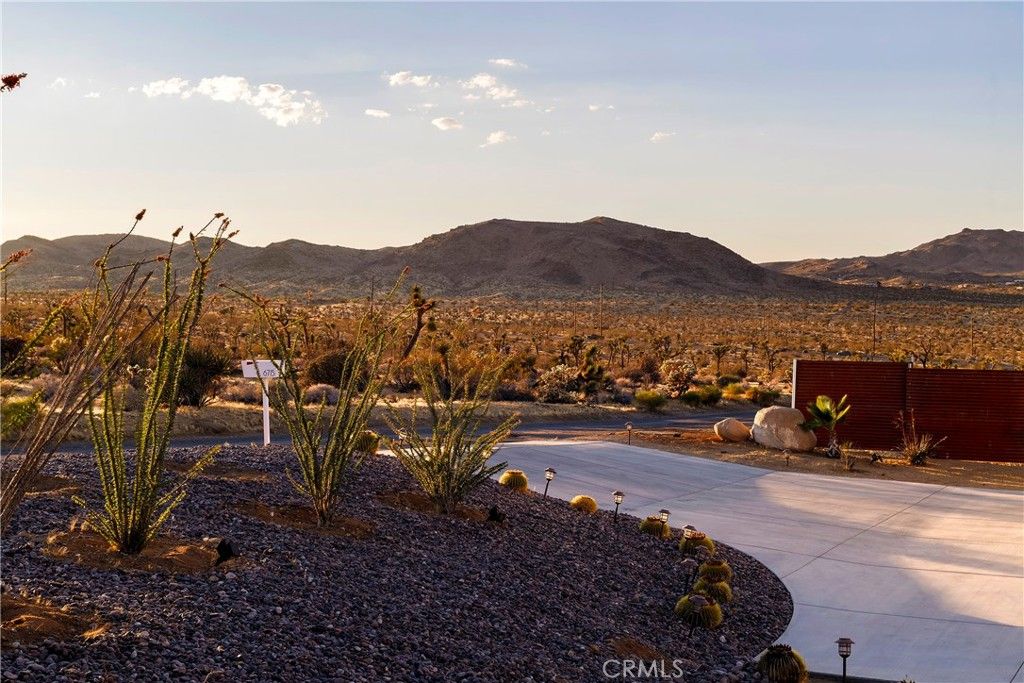 Image 41 of property listing at 6715 Torres, Joshua Tree, CA 92252