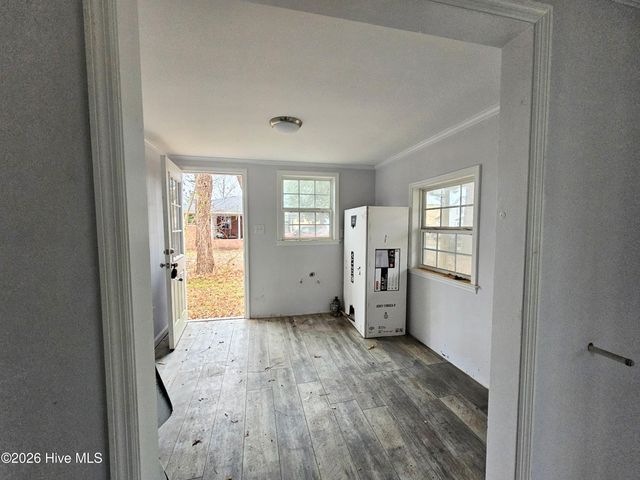 410 Devane Street, Wallace, NC 28466