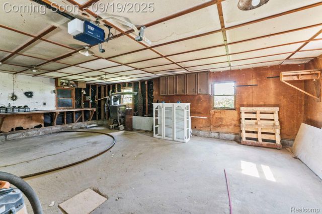 2250 Applegate Road, Marlette, MI 48453