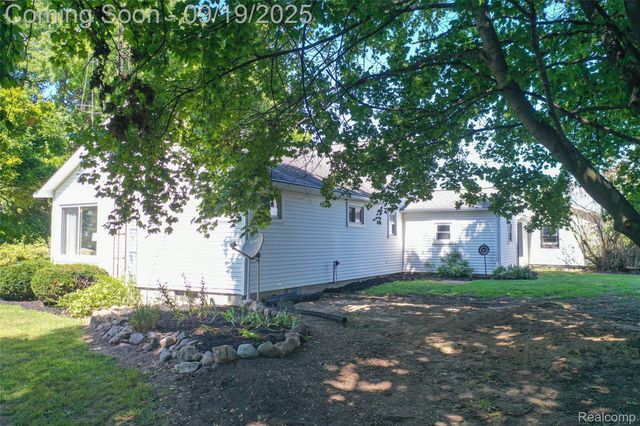 2250 Applegate Road, Marlette, MI 48453