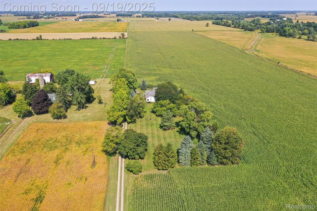 2250 Applegate Road, Marlette, MI 48453
