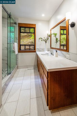 1 Scenic Lane, Lafayette, CA 94549