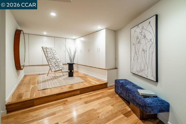 1 Scenic Lane, Lafayette, CA 94549