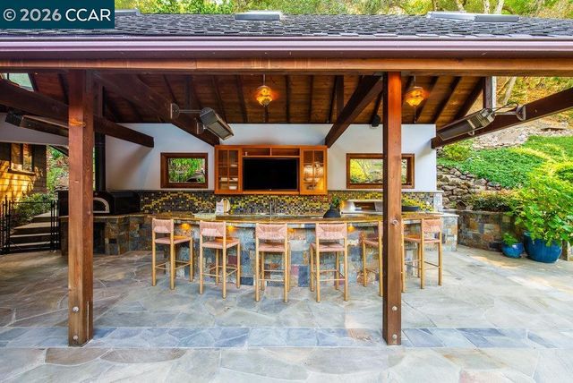 1 Scenic Lane, Lafayette, CA 94549