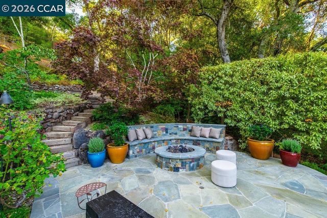 1 Scenic Lane, Lafayette, CA 94549