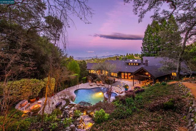 1 Scenic Lane, Lafayette, CA 94549