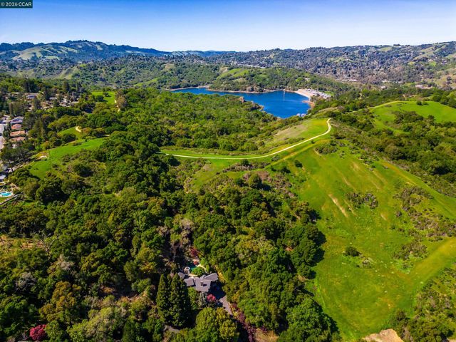 1 Scenic Lane, Lafayette, CA 94549
