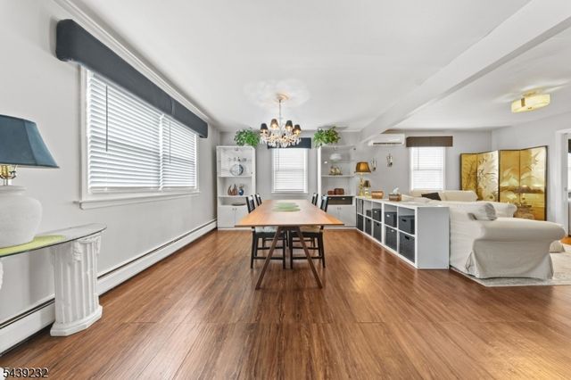 72 Robertson Ave, Hawthorne Boro, NJ 07506