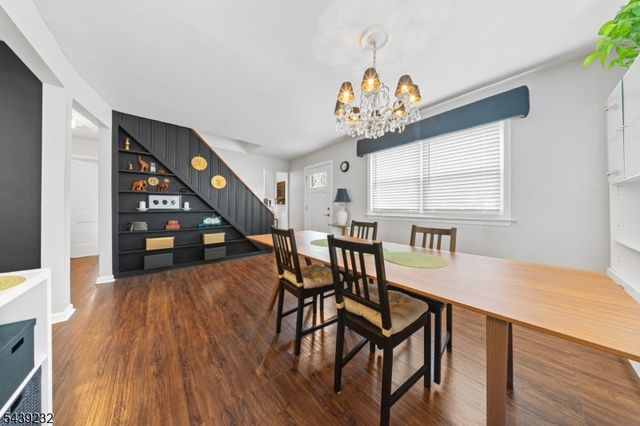 72 Robertson Ave, Hawthorne Boro, NJ 07506