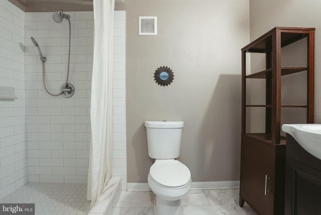 701 SAINT DUNSTANS RD, Baltimore, MD 21212