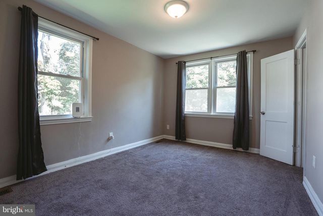 701 SAINT DUNSTANS RD, Baltimore, MD 21212