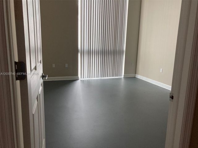 2100 Van Buren St 322, Hollywood, FL 33020