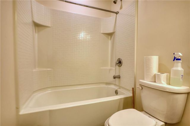 1821 Millstream Hollow, Conyers, GA 30012
