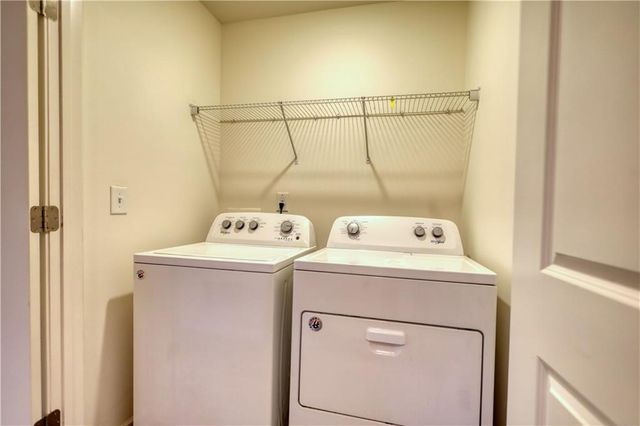 1821 Millstream Hollow, Conyers, GA 30012