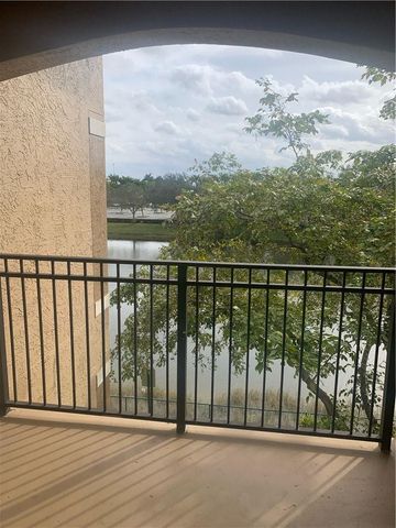 131 SW 117th Avenue 8304, Pembroke Pines, FL 33025