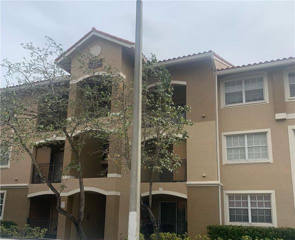 131 SW 117th Avenue 8304, Pembroke Pines, FL 33025