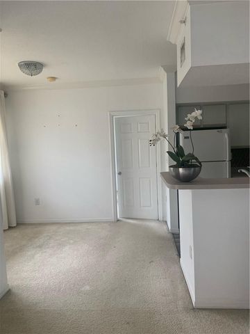 131 SW 117th Avenue 8304, Pembroke Pines, FL 33025