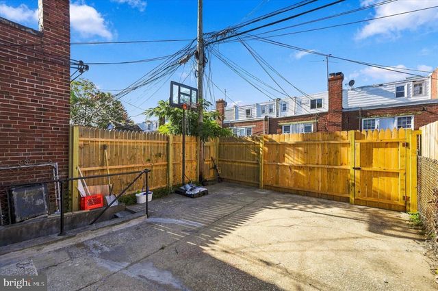 524 S 69TH ST, Upper Darby, PA 19082
