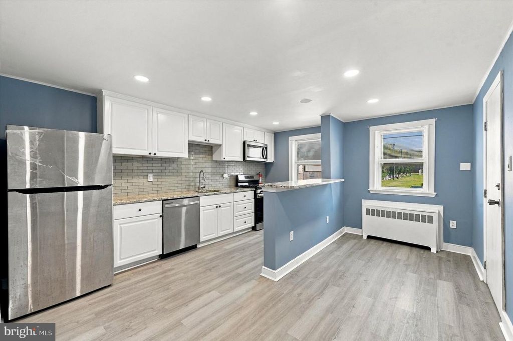 524 S 69TH ST, UPPER DARBY, PA 19082 — photo 4
