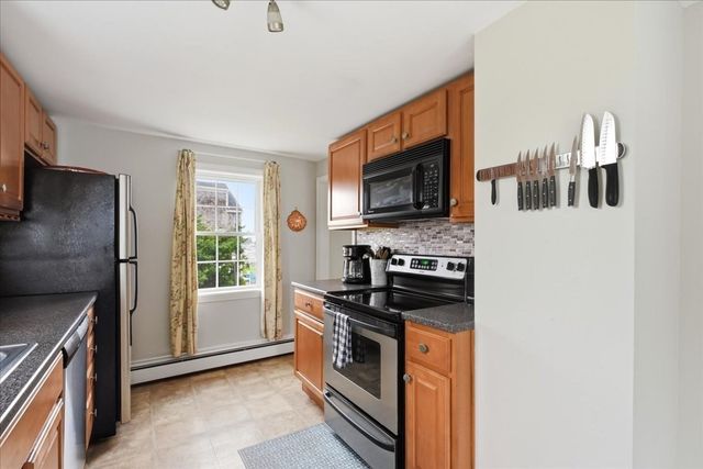 23 Morton Pl, Scituate, MA 02066