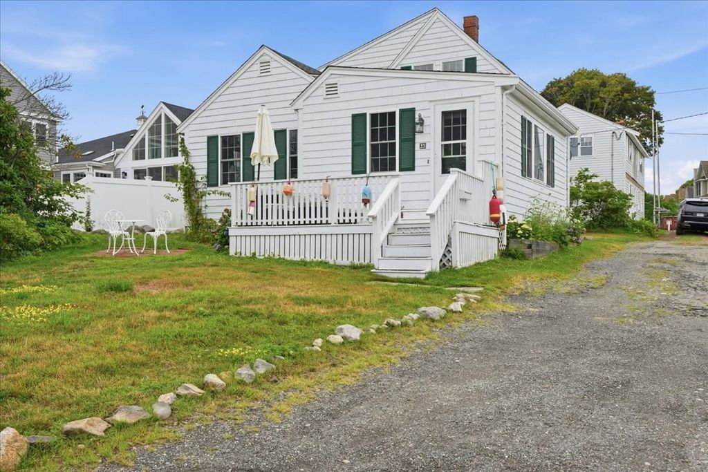 23 Morton Pl, Scituate, MA 02066
