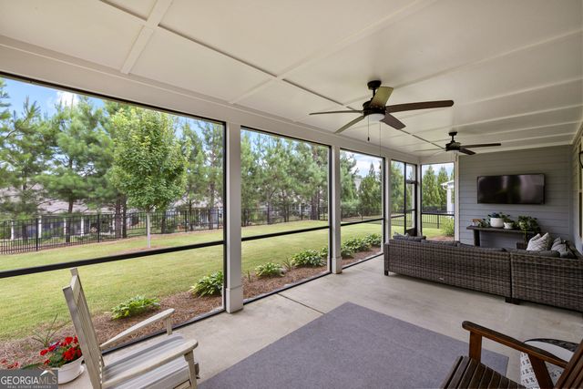 519 Cottonwood Circle, Peachtree City, GA 30269