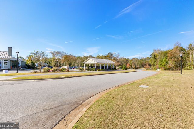 519 Cottonwood Circle, Peachtree City, GA 30269