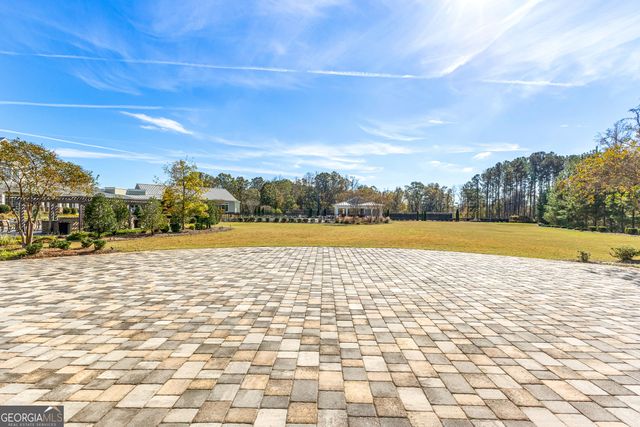 519 Cottonwood Circle, Peachtree City, GA 30269