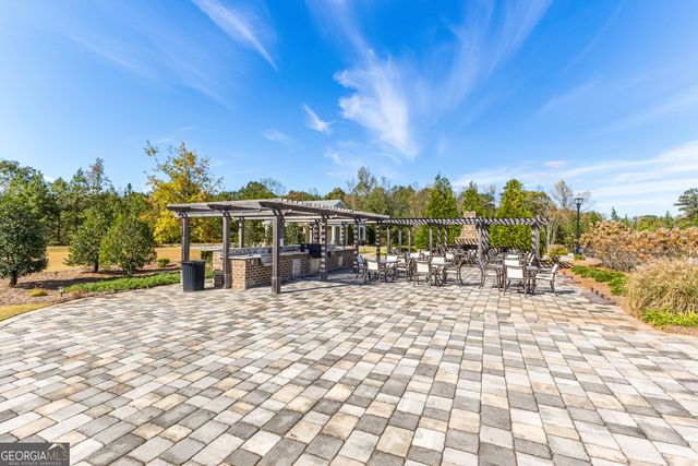 519 Cottonwood Circle, Peachtree City, GA 30269