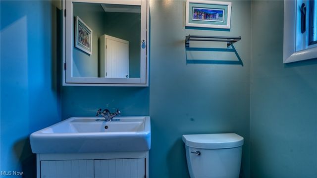 11 Garfield Avenue, New Concord, OH 43762