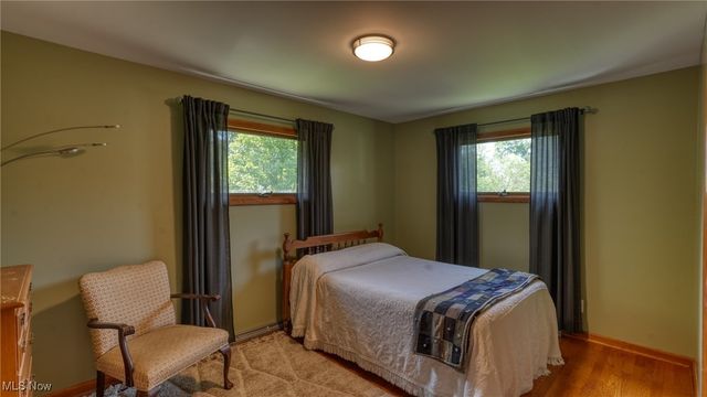 11 Garfield Avenue, New Concord, OH 43762