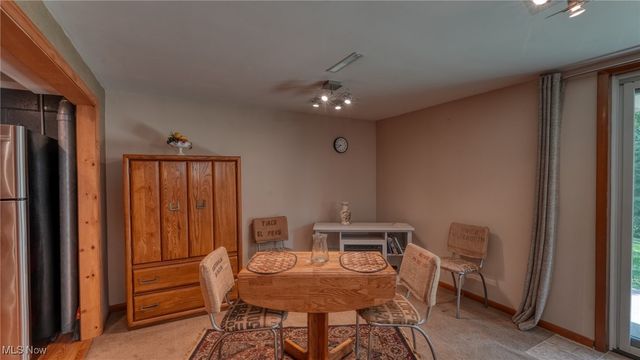 11 Garfield Avenue, New Concord, OH 43762