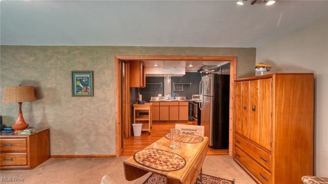 11 Garfield Avenue, New Concord, OH 43762