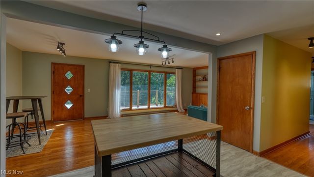 11 Garfield Avenue, New Concord, OH 43762