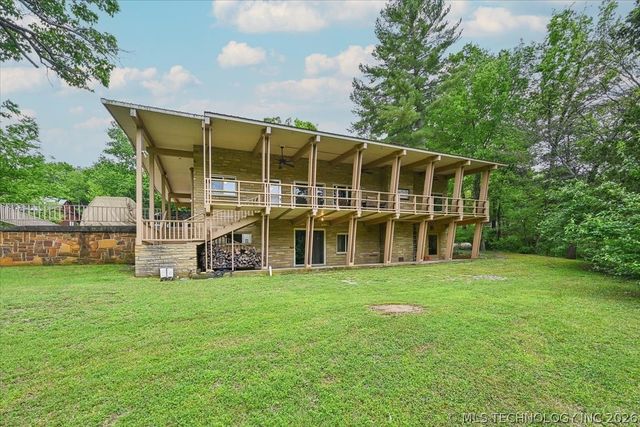 494 Cedar Boulevard, Locust Grove, OK 74352