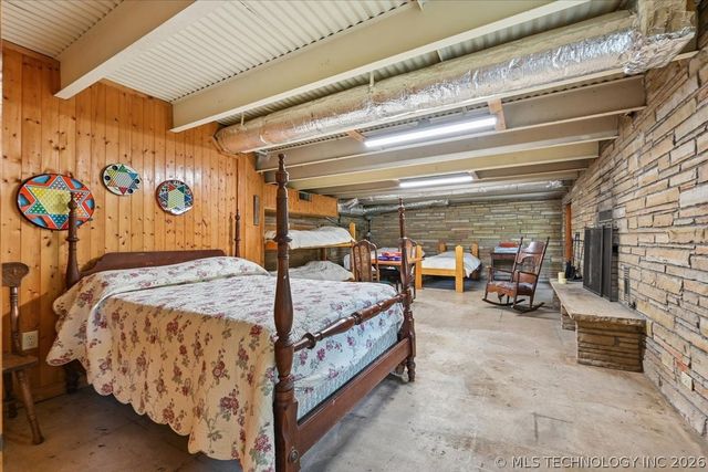 494 Cedar Boulevard, Locust Grove, OK 74352