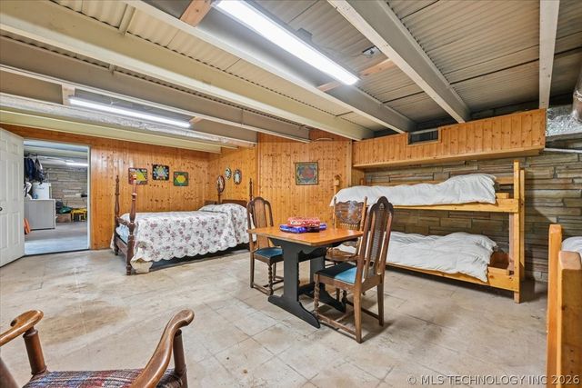 494 Cedar Boulevard, Locust Grove, OK 74352