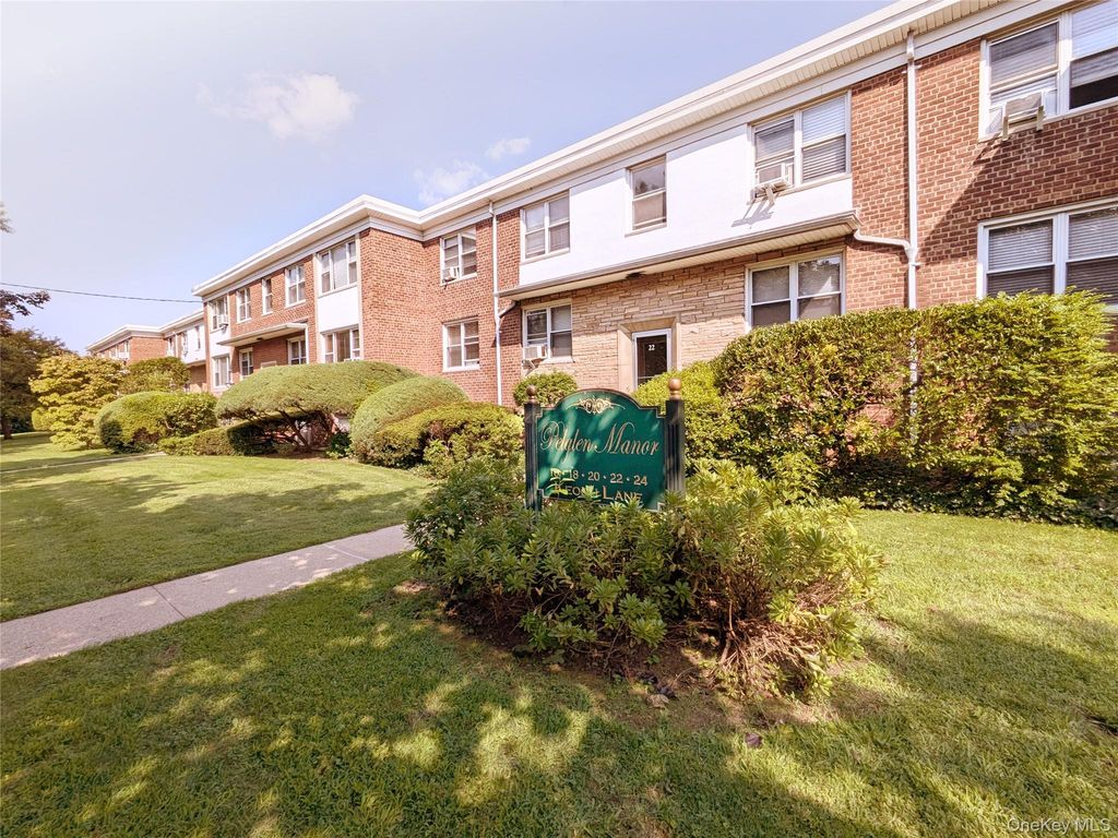 22 Keogh Lane 1A, New Rochelle, NY 10805