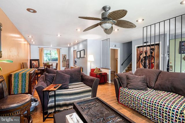 6348 HENRY AVE, Philadelphia, PA 19128