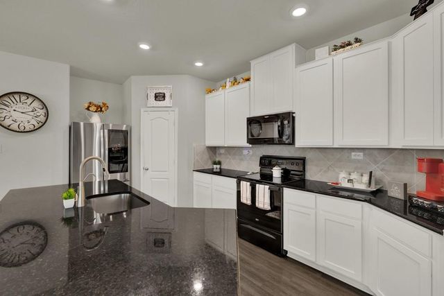 4555 Legend Trail, New Braunfels, TX 78130