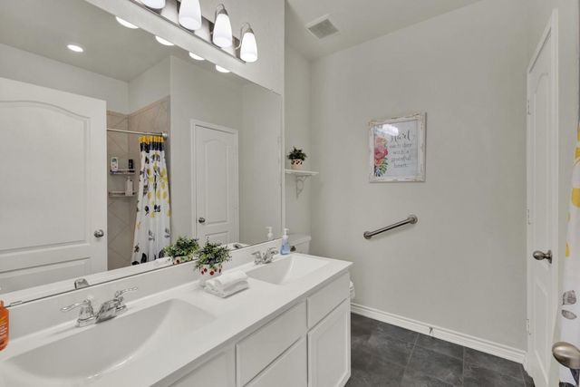 4555 Legend Trail, New Braunfels, TX 78130