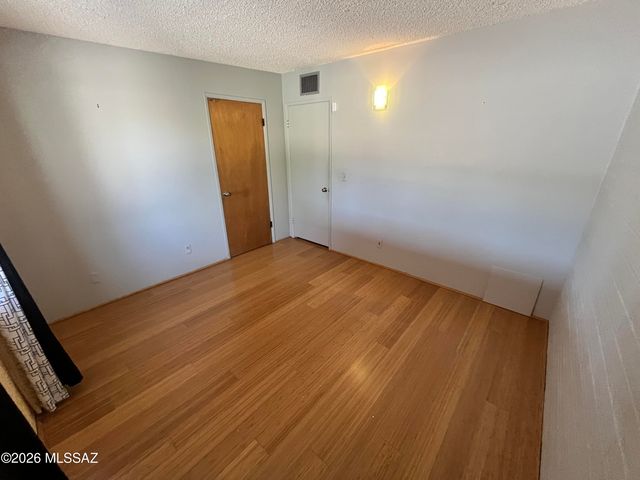 7641 E Palma Street, Tucson, AZ 85710