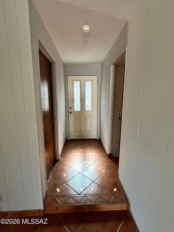 7641 E Palma Street, Tucson, AZ 85710
