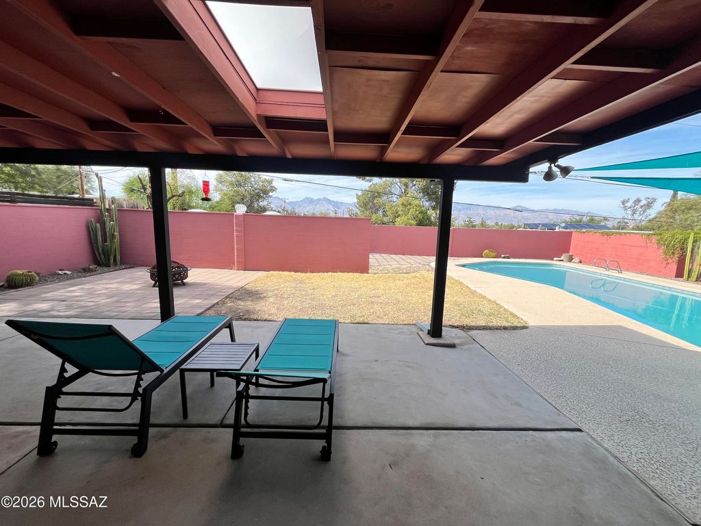 7641 E Palma Street, Tucson, AZ 85710