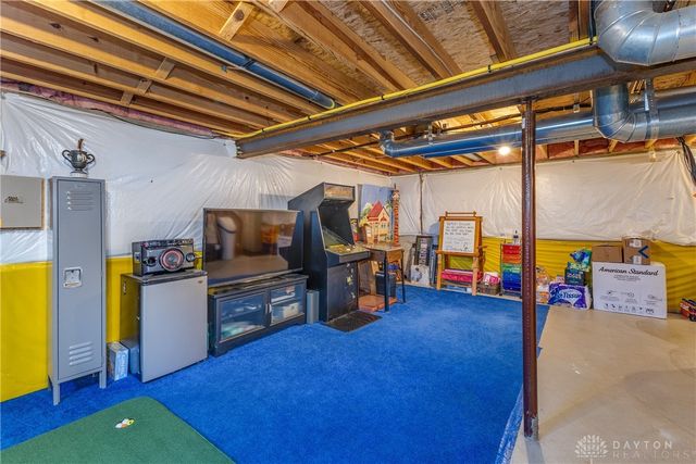 320 Sagebrush Drive, Englewood, OH 45315