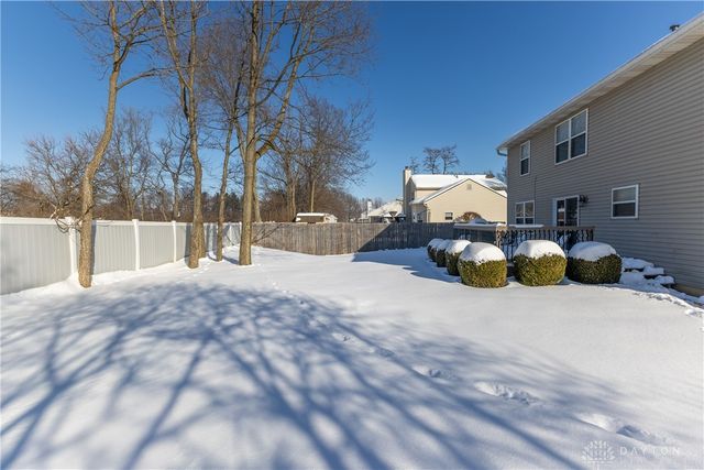 320 Sagebrush Drive, Englewood, OH 45315