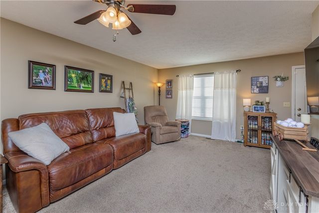 320 Sagebrush Drive, Englewood, OH 45315